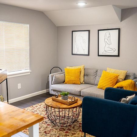 Super Cozy 2 Bedroom With Fast Wifi And Queen Bed Close To Downtown Houston!! Exteriér fotografie